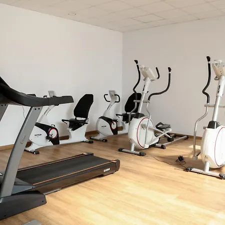 Vitan Central Oasis ---Free Secured Private Parking---Self Check-In-- Bucharest Exterior photo