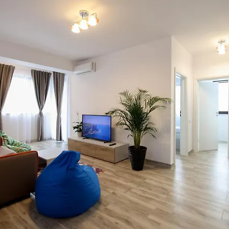 Vitan Central Oasis ---Free Secured Private Parking---Self Check-In-- Bucharest Exterior photo